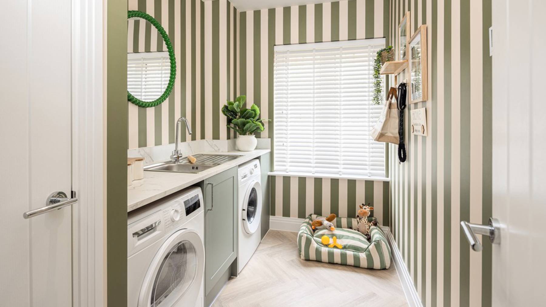 The Rowan Bliss Willows Utility Room (2)