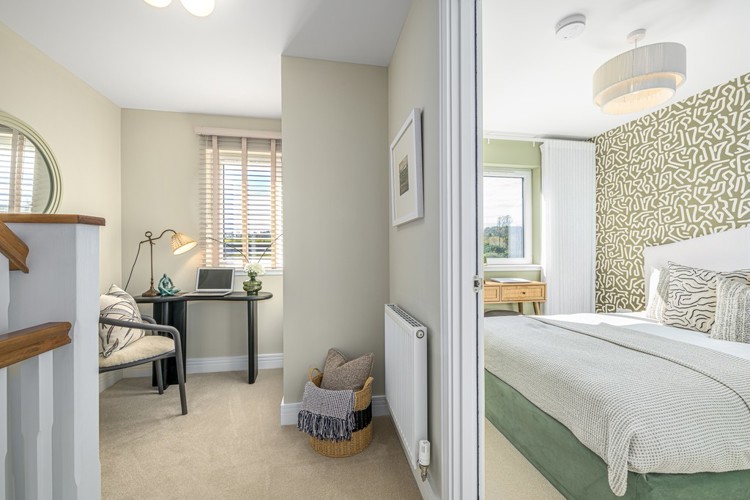 4 bedroom townhouse for sale | spacious landing