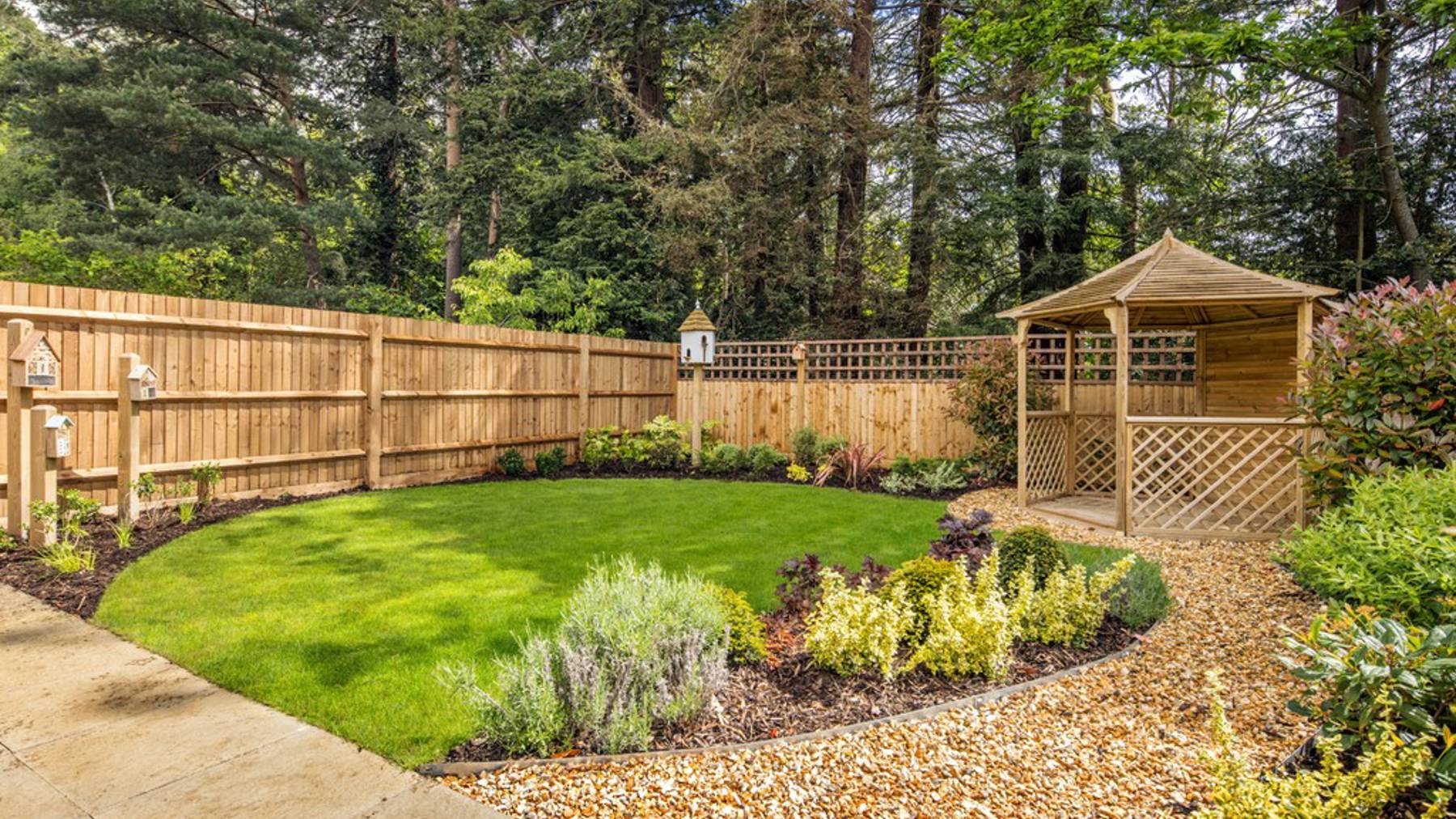 Roe Garden (1)