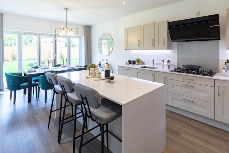 Burnham house type kitchen, 4 bedroom house for sale in Shrivenham